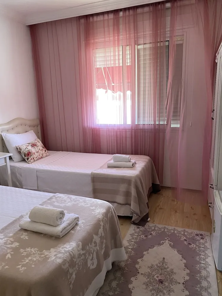 Standard İki Ayrı Yataklı Oda