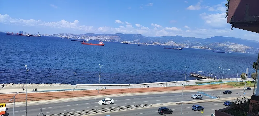Deluxe Tek Büyük Yataklı Oda, Deniz Manzaralı