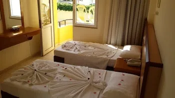 Caner Hotel