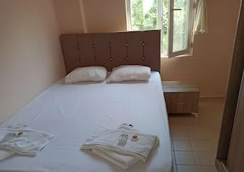 Caner Hotel