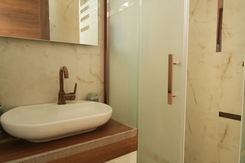 Family Villa, 5 Yatak Odası, Havuz Kullanımı, Göl Manzaralı