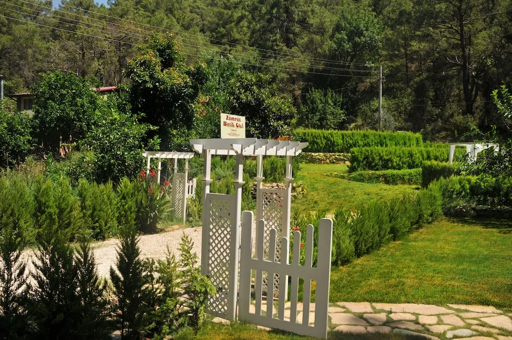İç mekân girişi