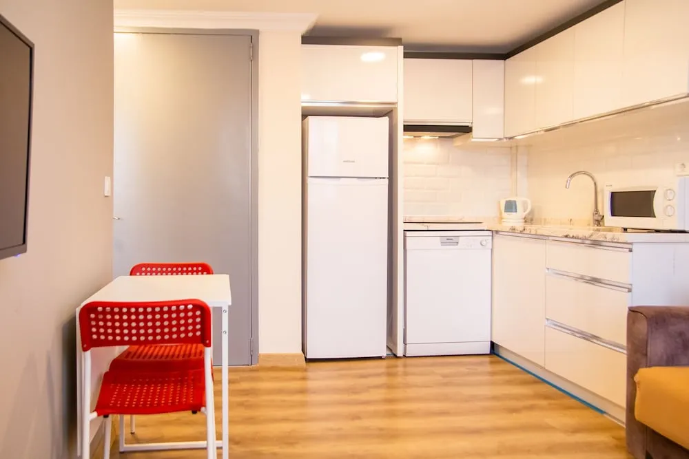 Business Çatı Katı Süiti (Penthouse)