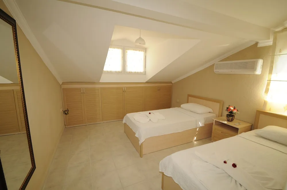 Çatı Katı Süiti (Penthouse)