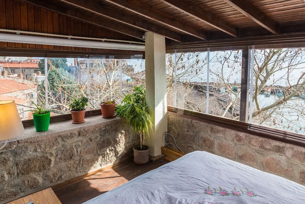 Deluxe Tek Büyük Yataklı Oda, Deniz Manzaralı