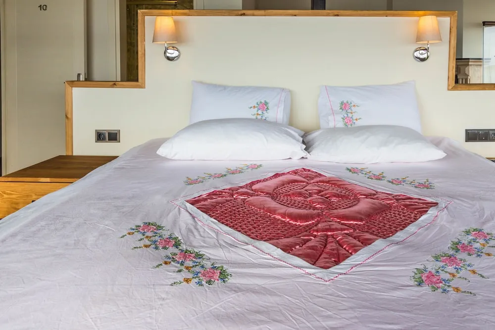 Deluxe Tek Büyük Yataklı Oda, Deniz Manzaralı