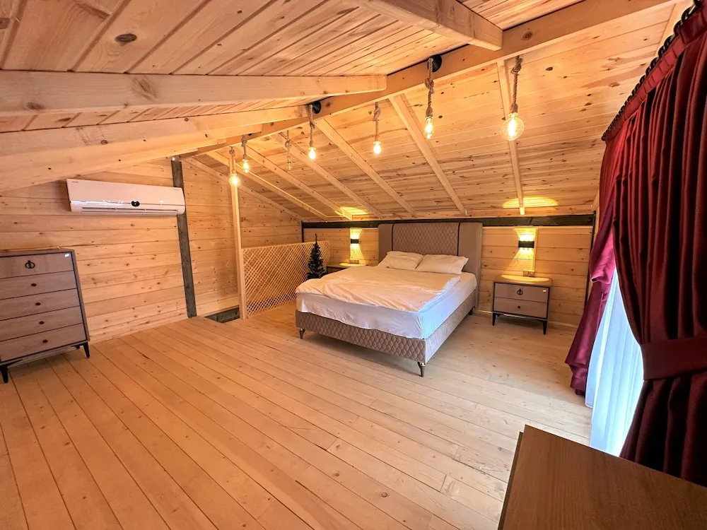 Royal Bungalov, Bahçe Manzaralı