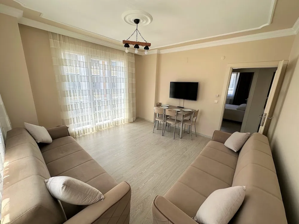 Premium Apart Daire, Bahçe Manzaralı