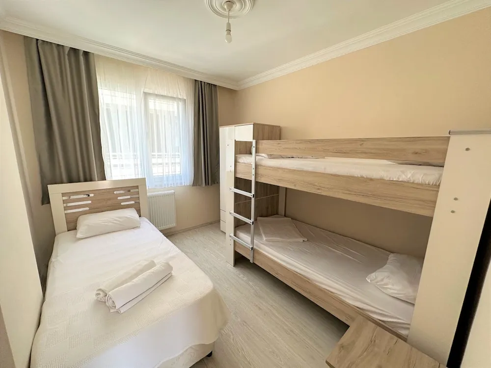 Premium Apart Daire, Bahçe Manzaralı