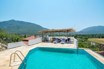 2 Yatak Odalı Villa Kaya Peace