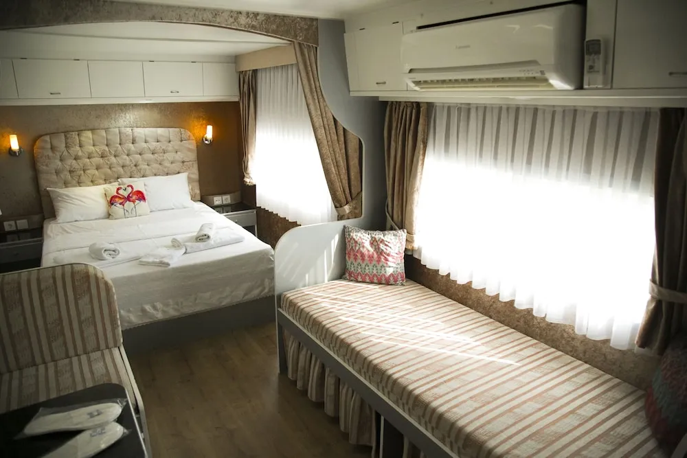 DELUXE KARAVAN 2 KISILIK