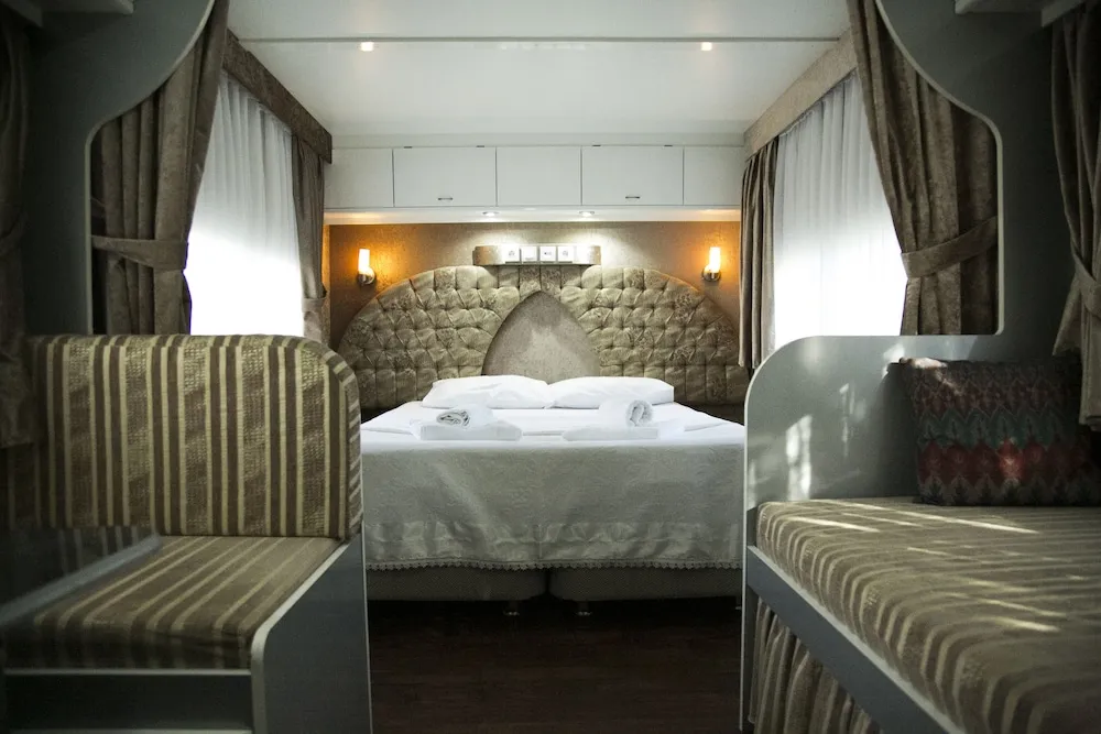 DELUXE KARAVAN 2 KISILIK
