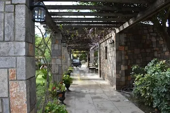 Yagmur Hotel