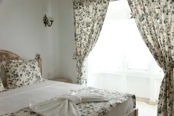 Alacati Ciftekuyu Butik Otel