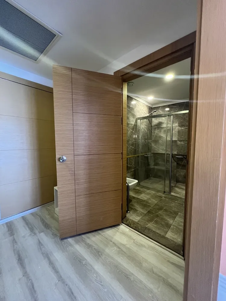 Luxury Oda, 1 Büyük (Queen) Boy Yatak, Deniz Manzaralı