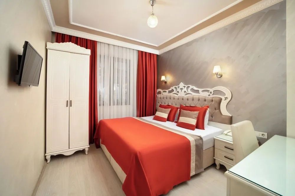Deluxe Tek Büyük veya İki Ayrı Yataklı Oda