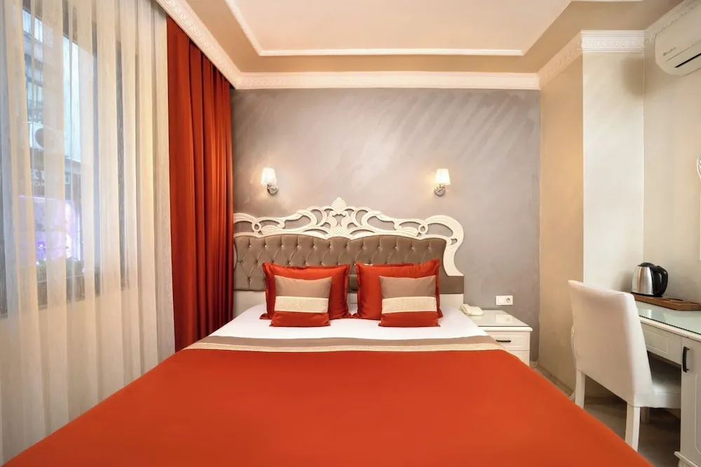 Deluxe Tek Büyük veya İki Ayrı Yataklı Oda