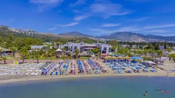 Costa Bitezhan Hotel