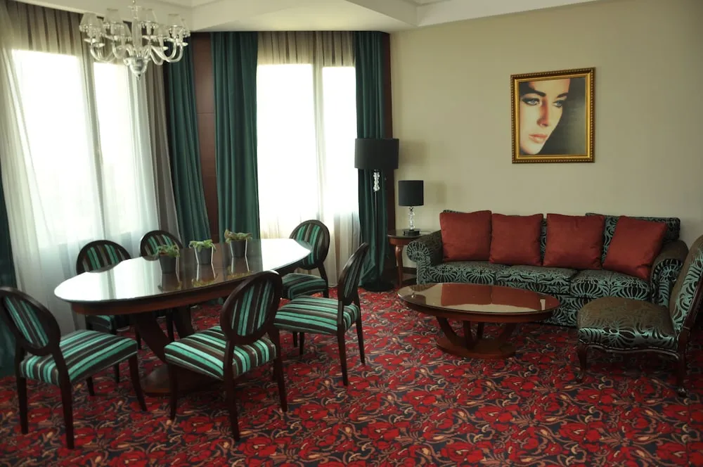 Imperial Suite