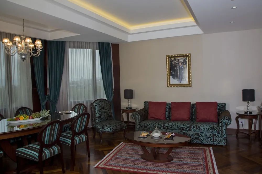 Imperial Suite