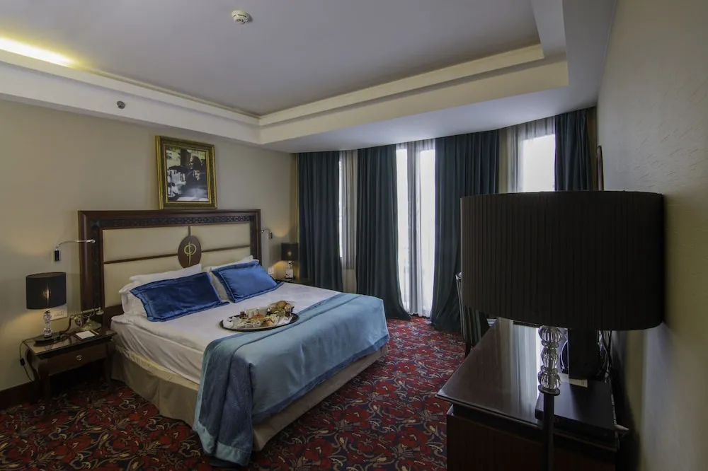Imperial Suite