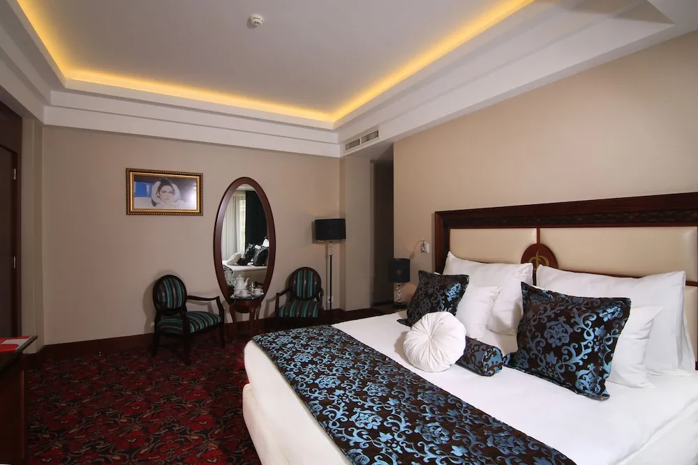 Imperial Suite