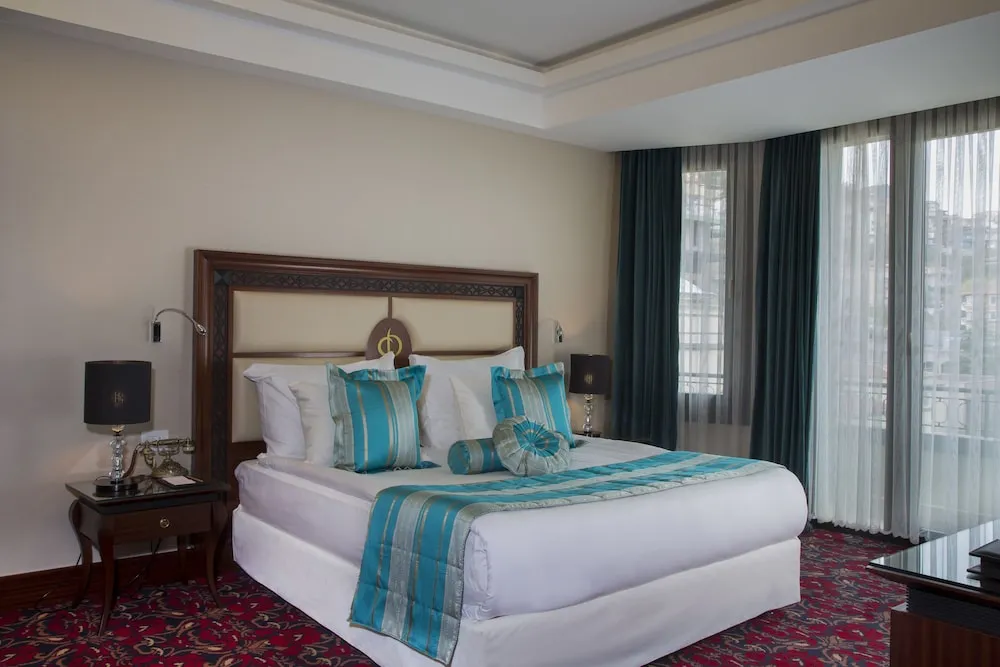 Imperial Suite