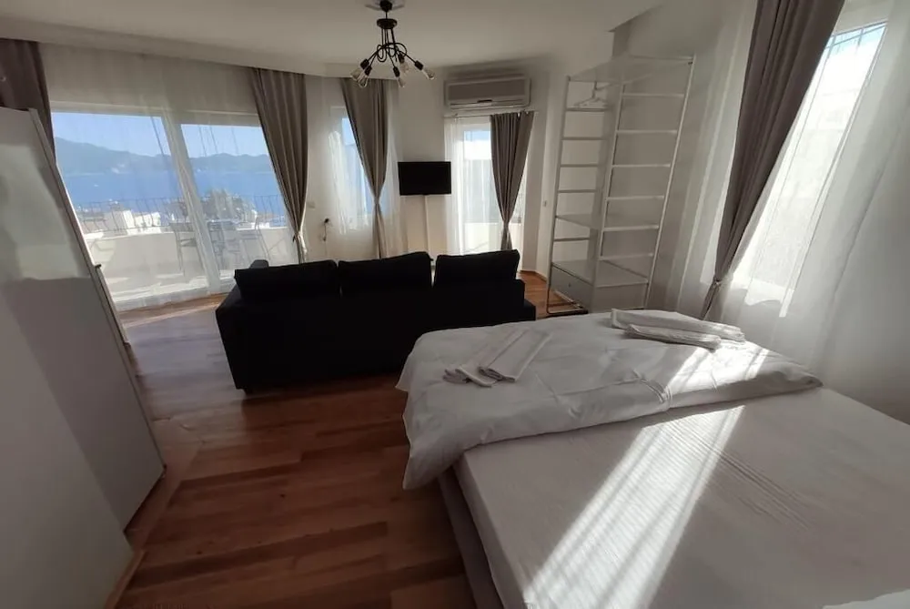 Deluxe Stüdyo Süit, Sigara İçilmez, Deniz Manzaralı