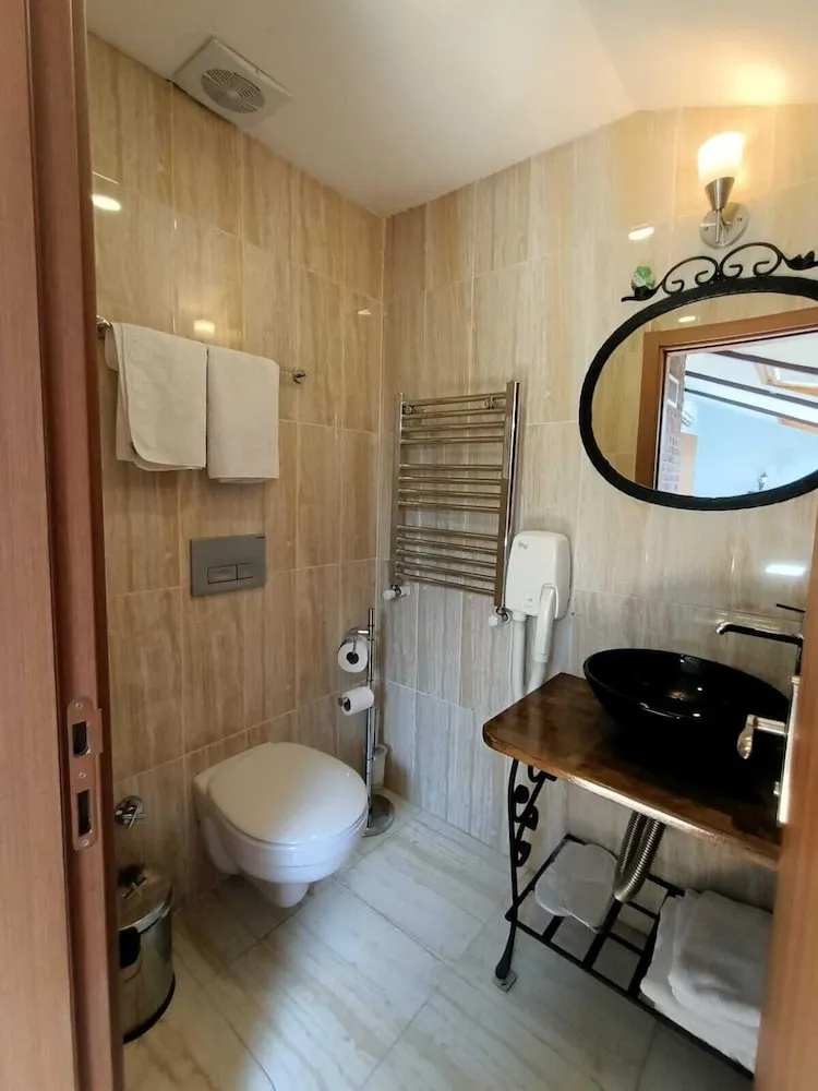 Deluxe Oda, Sıcak Su Küveti