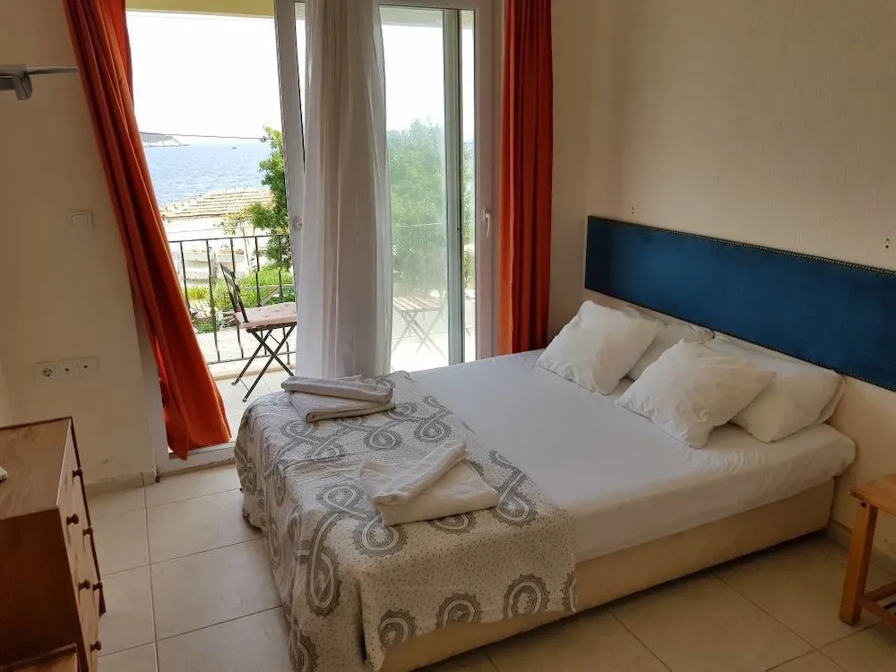 Tek Büyük Yataklı Oda, Deniz Manzaralı