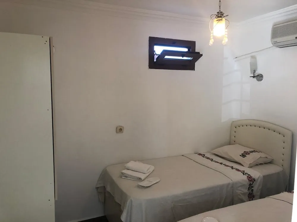 Ekonomik İki Ayrı Yataklı Oda