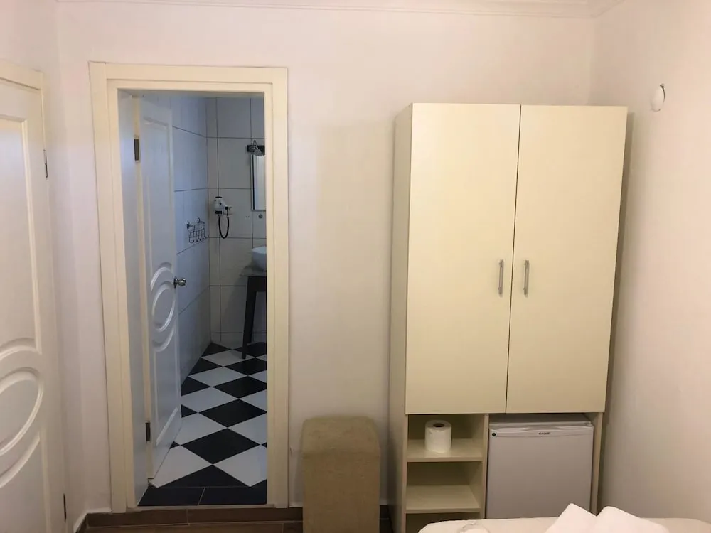 Ekonomik İki Ayrı Yataklı Oda