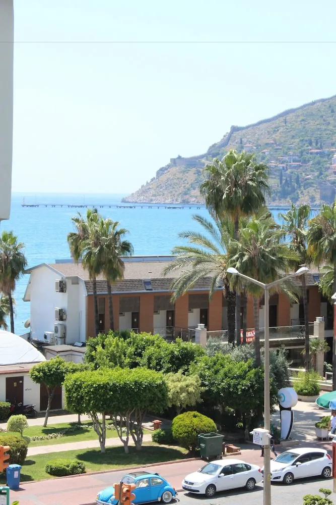 Apart Daire, Deniz Manzaralı