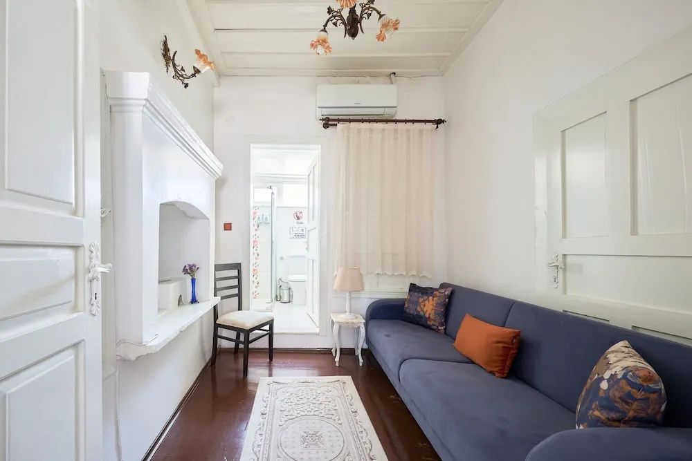 Suit Room with City View, 2. Floor, Non Smoking, Private Bathroom, No. 4