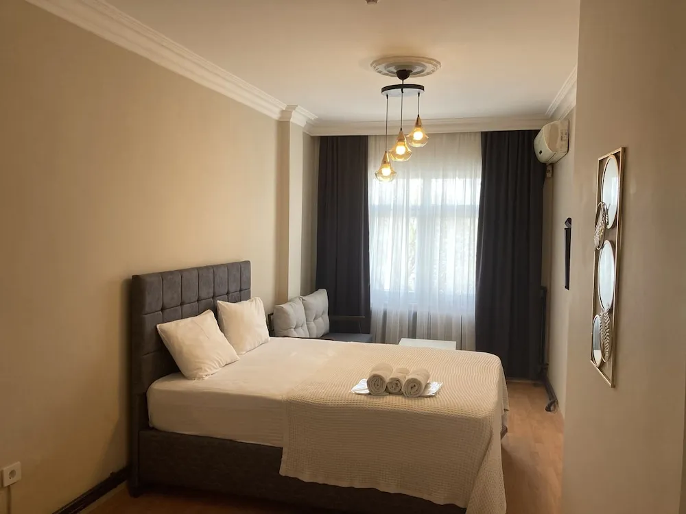 Grand Tek Büyük Yataklı Oda, Deniz Manzaralı