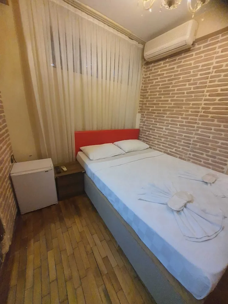 Economy Tek Kişilik Oda