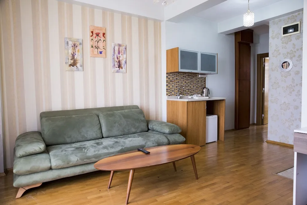 1+1 Superior Deluxe Triple Room 52m2