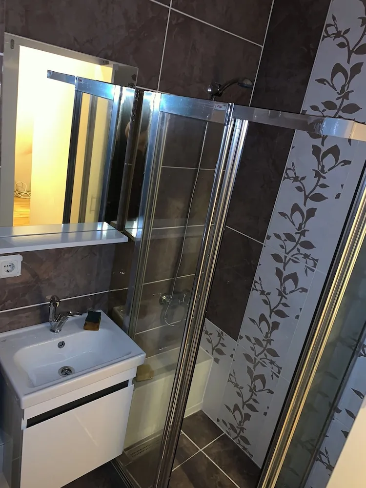 Economy Tek Büyük Yataklı Oda, Zemin Kat