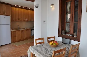 Ionia House