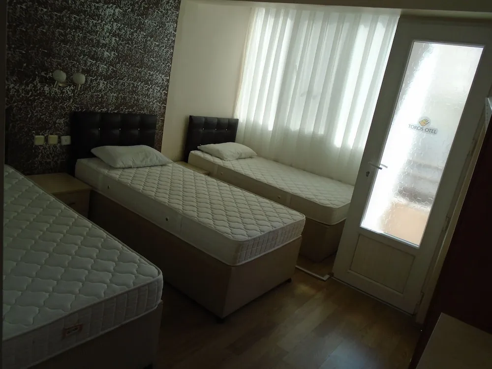 Standard Üç Kişilik Oda