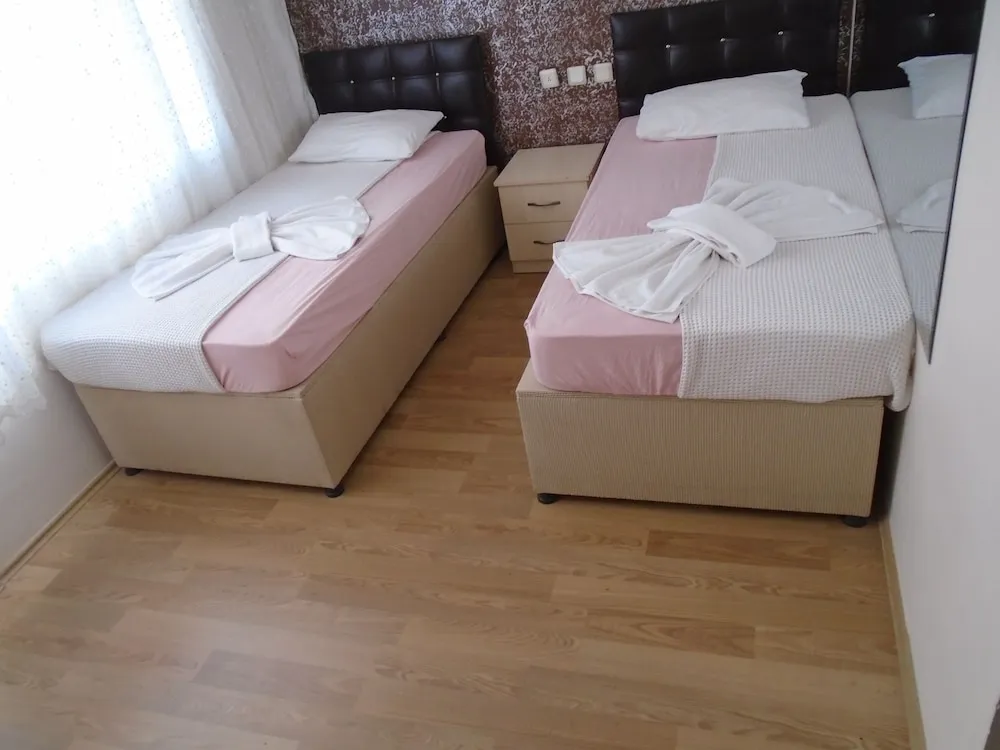 Standard Üç Kişilik Oda