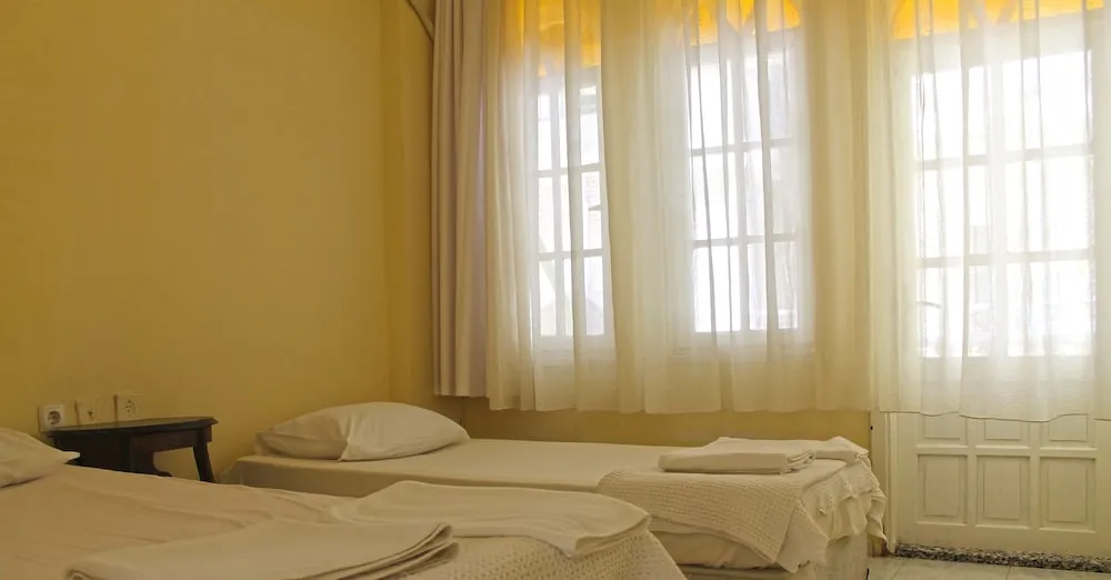 İki Ayrı Yataklı Oda