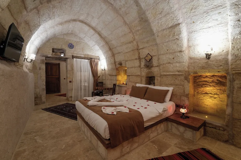 Honeymoon Üç Kişilik Oda