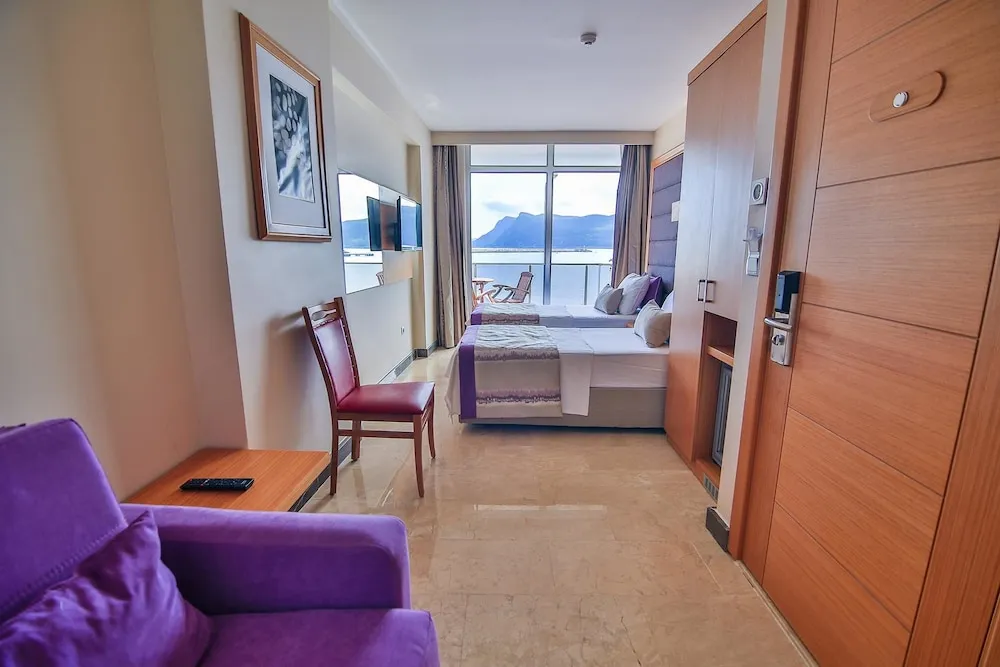 Standard Oda, Deniz Manzaralı