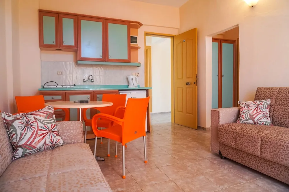 Apart Daire 3 Kisi (Apartment for 3 People)