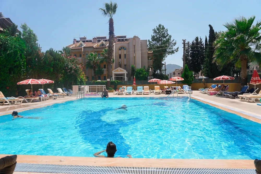 Apart Daire 3 Kisi (Apartment for 3 People)