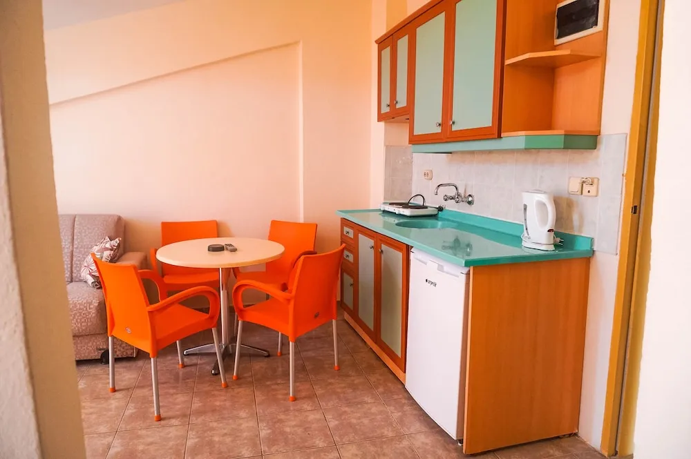 Apart Daire 3 Kisi (Apartment for 3 People)