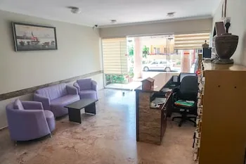Albatros Apartments