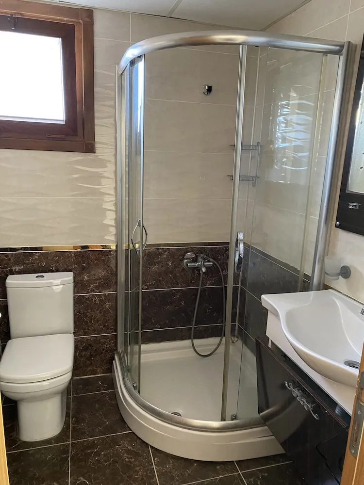 Family Dört Kişilik Oda