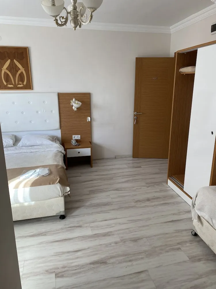 Family Dört Kişilik Oda